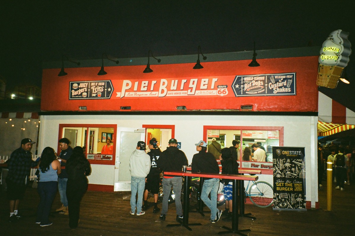 Film photograph 006277310031